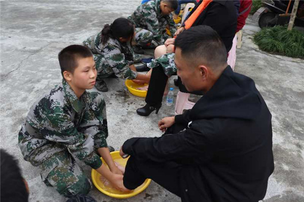 为什么孩子会在青春期叛逆呢？